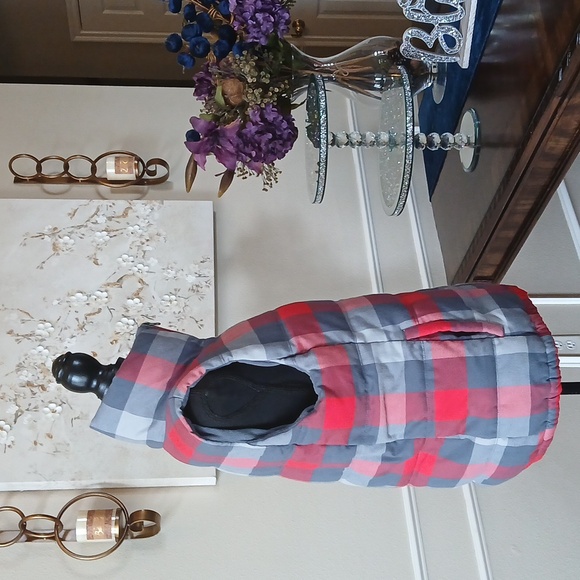 Red And Gray Frost Free Puffer Vest By Old Navy. Size M - Picture 12 of 17